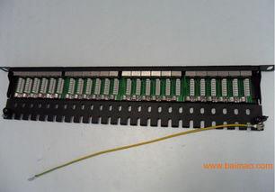 0.5U 24口超六类网络屏蔽光纤配线架 集线缆管理、高速传输与电磁屏蔽于一体的解决方案